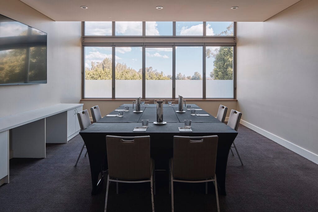 A New Era in Wine Country: From Crowne Plaza to Rydges Resort Hunter Valley Reit Conferences Pty Ltd
